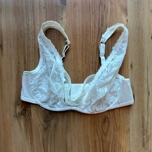 Aerie Ivory Lace Bra